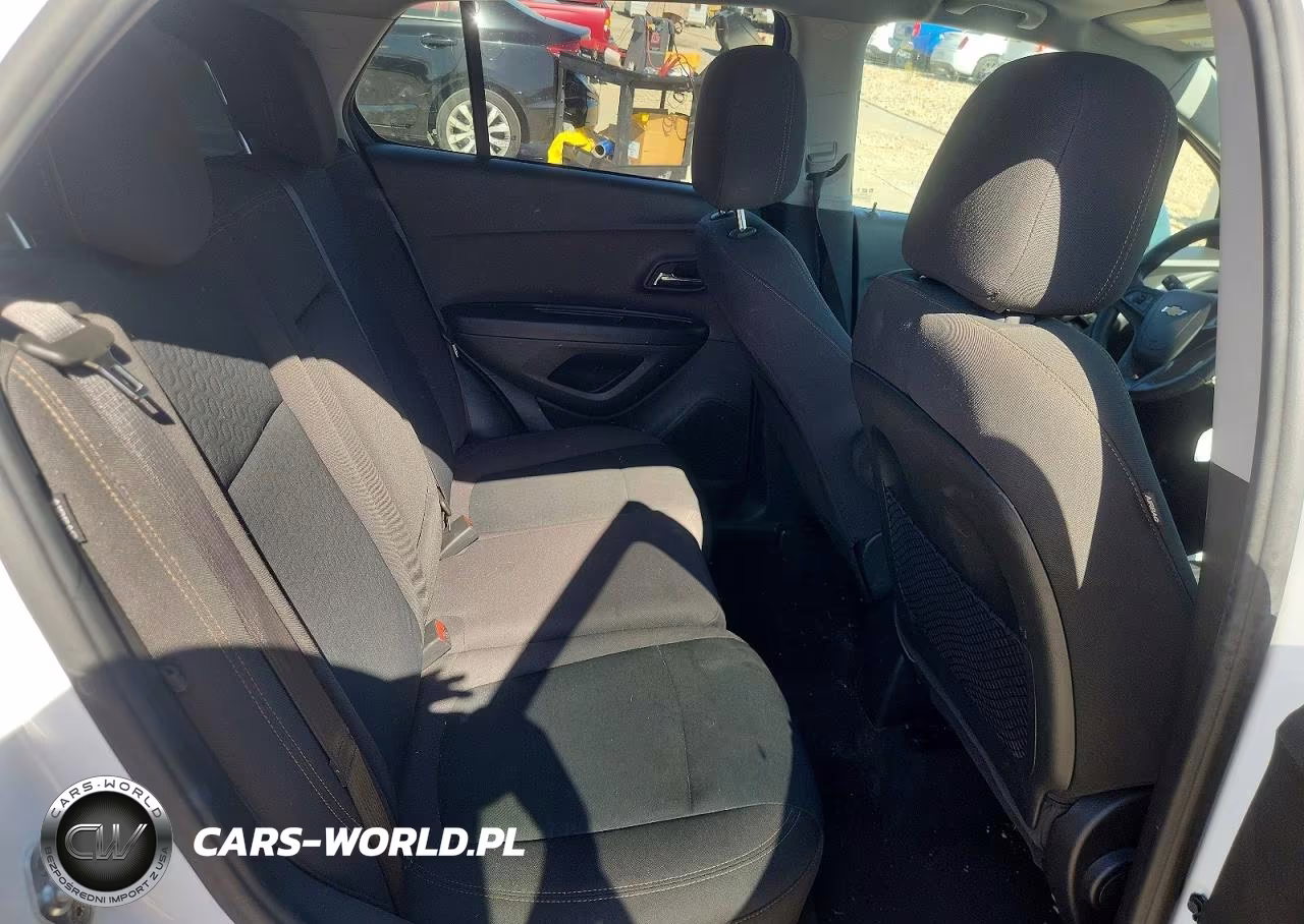 2022 Chevrolet Trax Ls VIN:KL7CJNSM6NB525175 - 11
