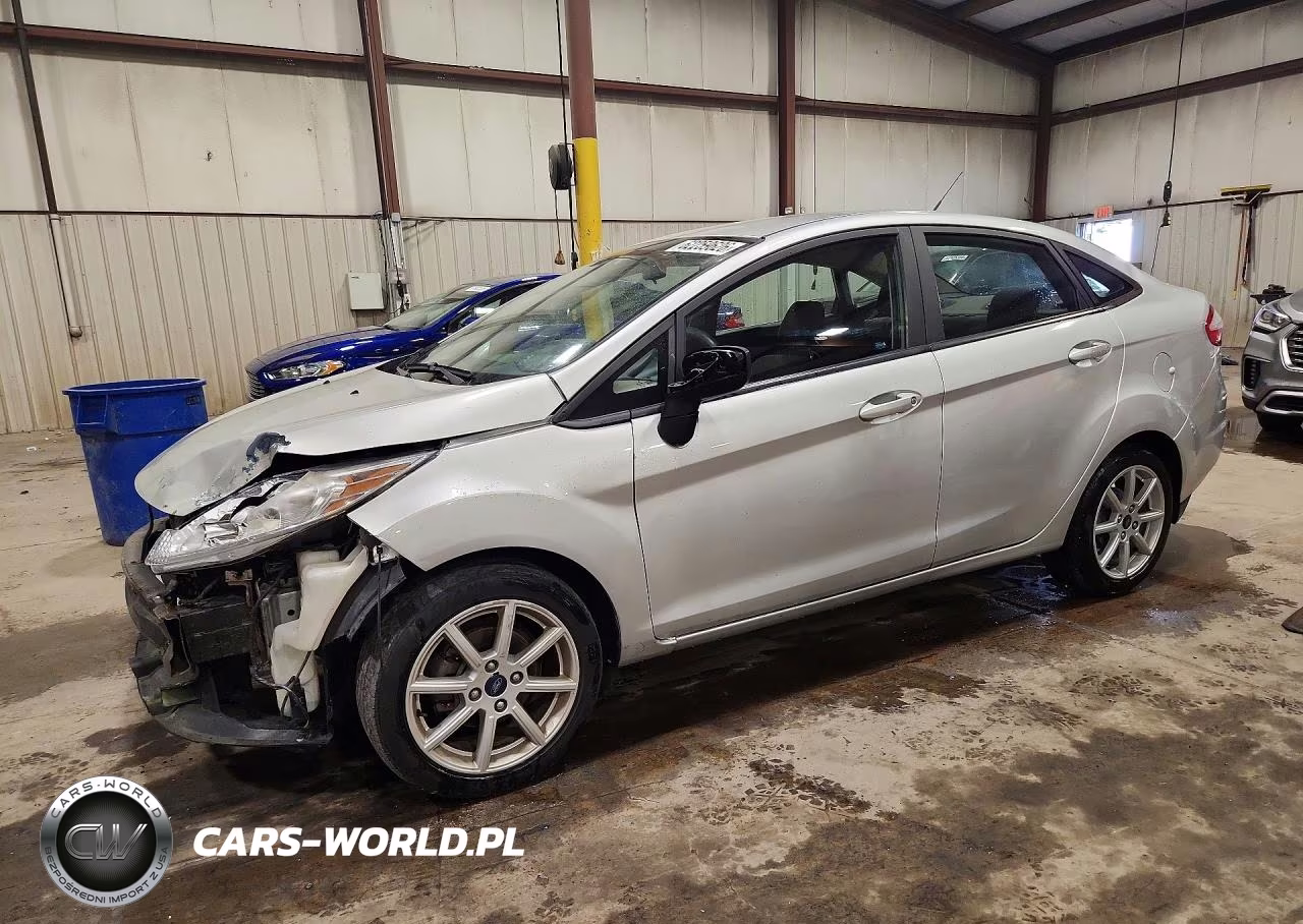 2018 Ford Fiesta Se – zdjęcie 1 z 13