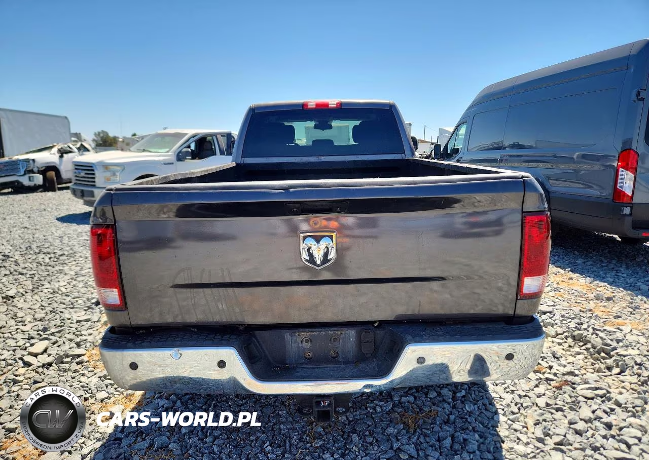 2015 Ram 3500 St VIN:3C63R2GJ6FG523113 - 6