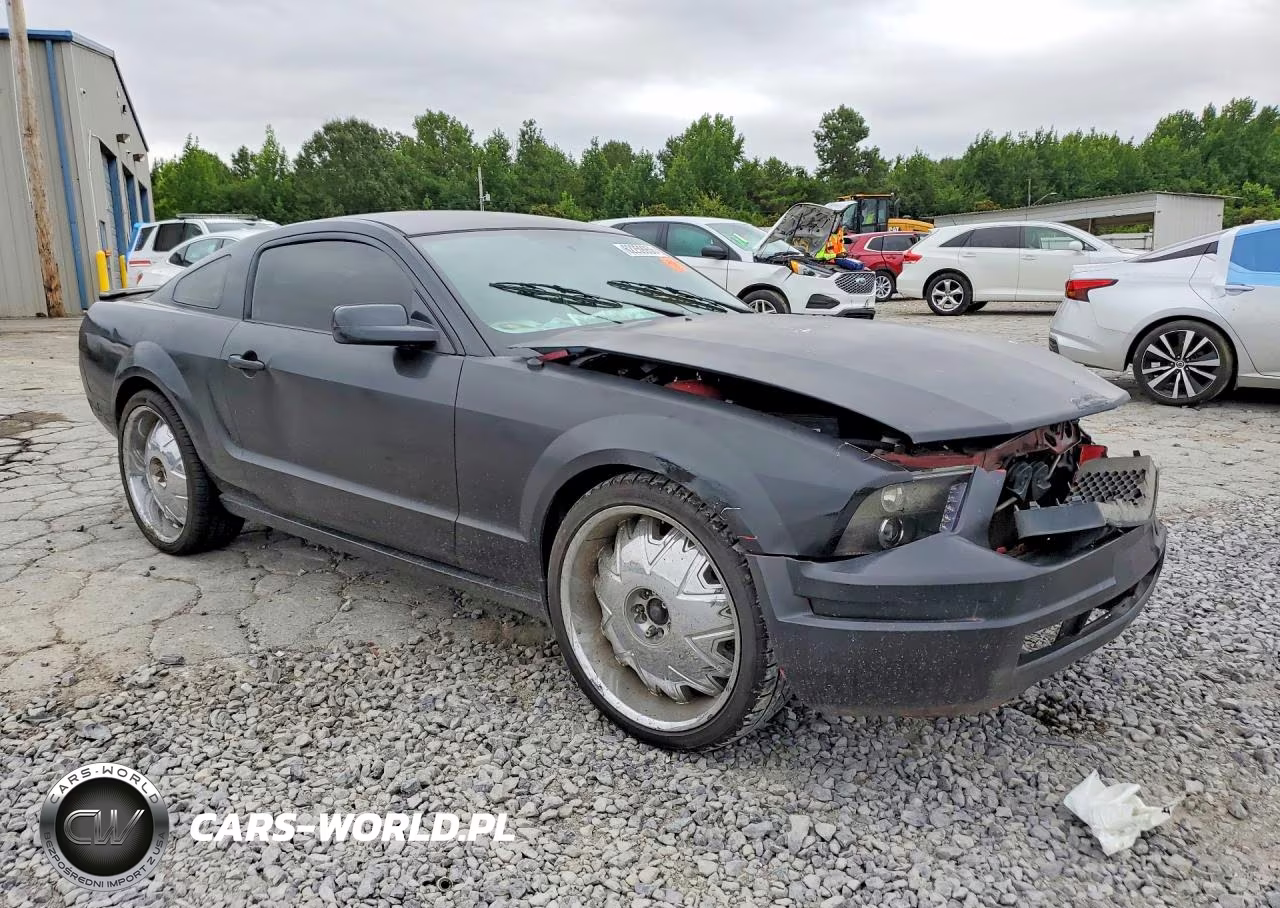 2007 Ford Mustang VIN:1ZVFT80N475287543 - 4
