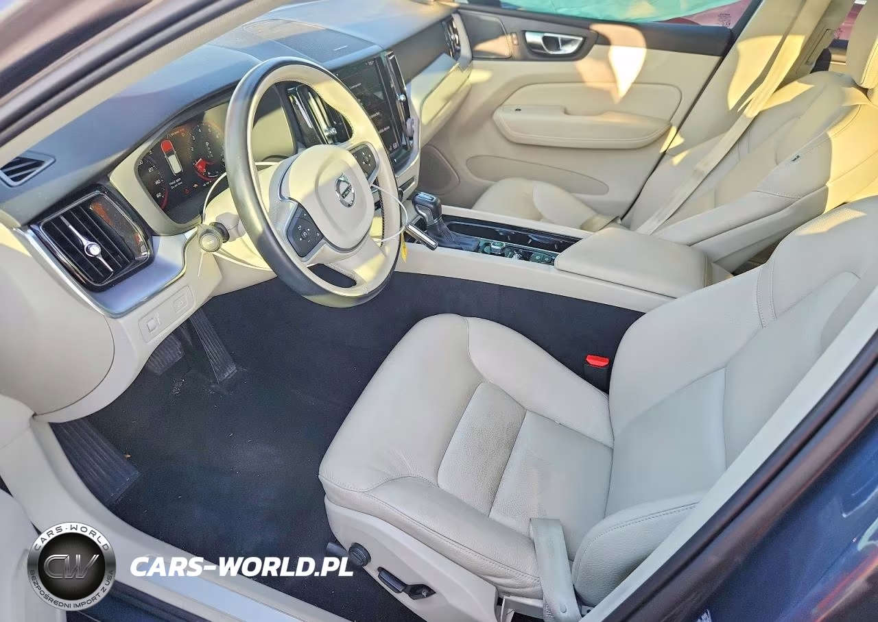 2021 Volvo Xc60 T5 Momentum VIN:YV4102DKXM1793980 - 7