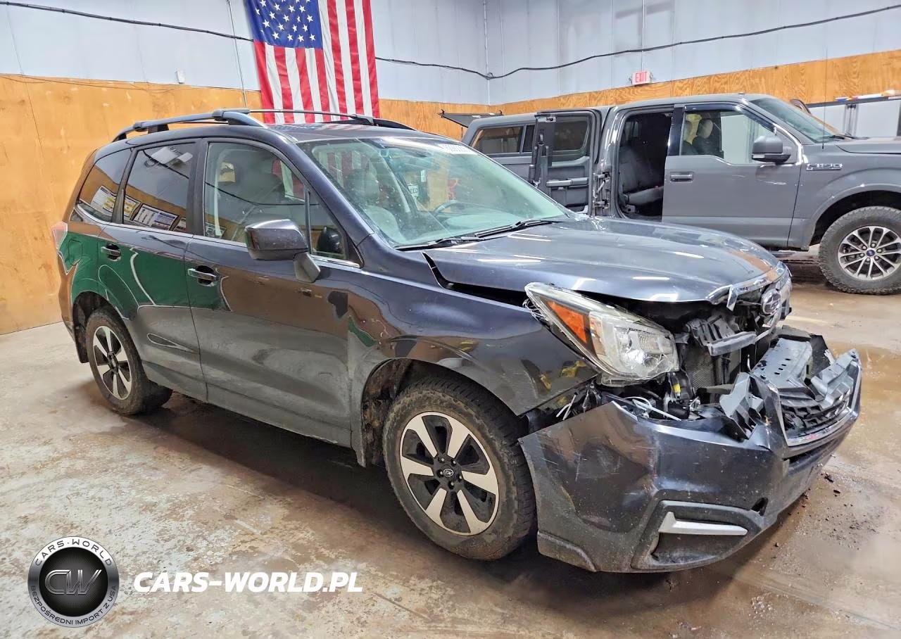 2017 Subaru Forester 2.5I Limited VIN:JF2SJARC0HH529830 - 4