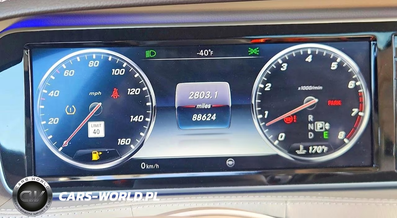 2017 Mercedes-Benz S 550 VIN:WDDUG8CB4HA321964 - 9