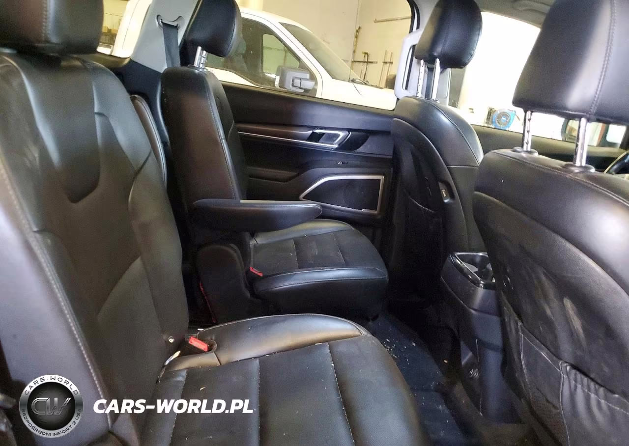 2020 Kia Telluride S VIN:5XYP64HC1LG031338 - 11