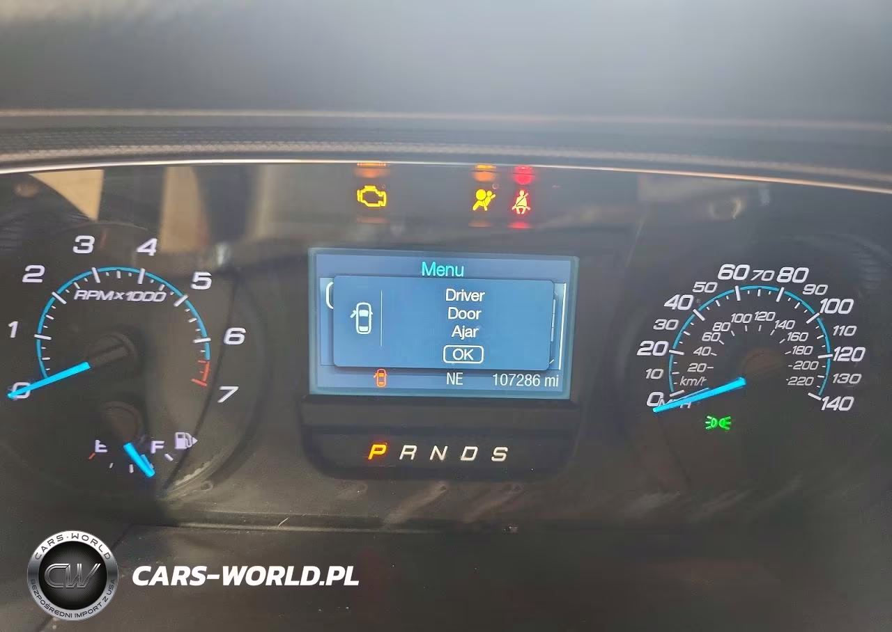 2018 Ford Taurus Se VIN:1FAHP2D80JG132667 - 9