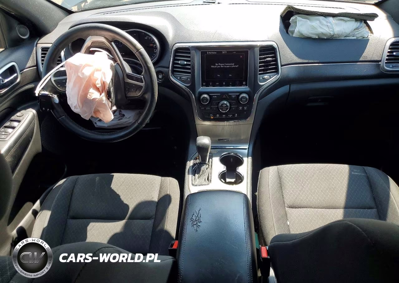 2018 Jeep Grand Cherokee Laredo VIN:1C4RJFAGXJC166142 - 8