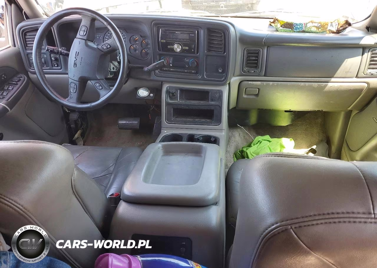 2003 GMC Yukon Xl C1500 VIN:3GKEC16T43G304778 - 8