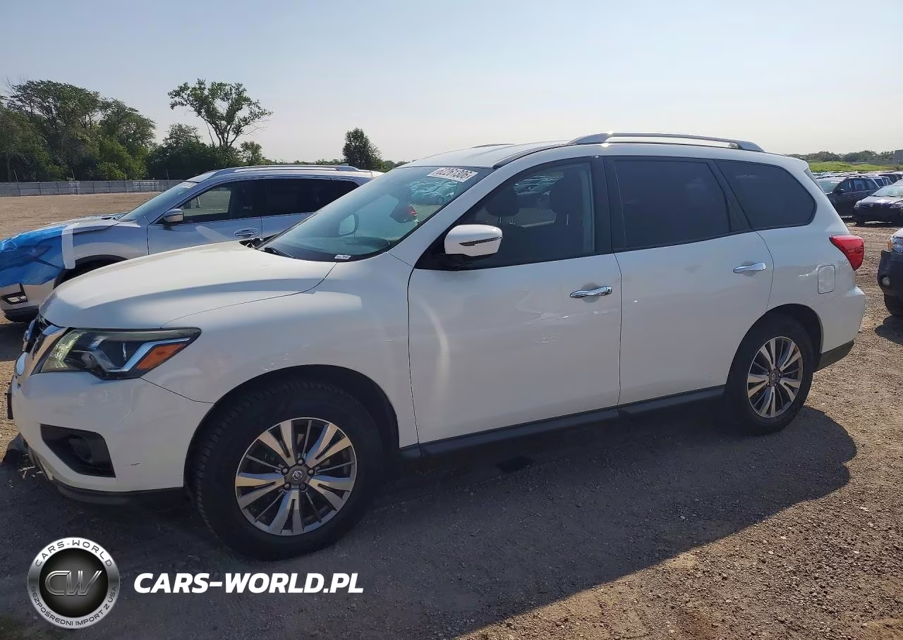 2018 Nissan Pathfinder Sv – zdjęcie 1 z 13