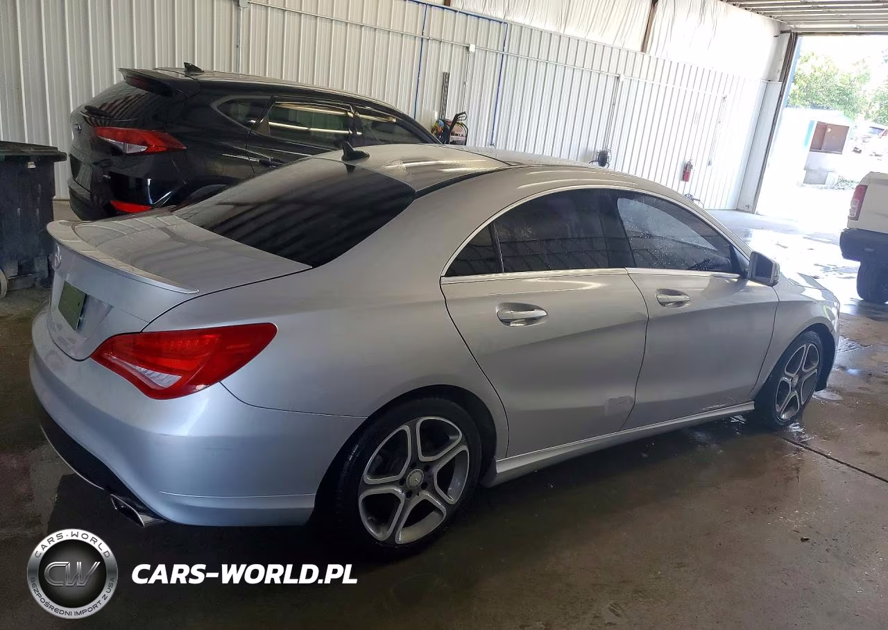 2014 Mercedes-Benz Cla 250 VIN:WDDSJ4EB4EN070446 - 3