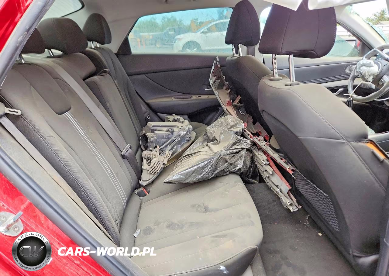 2021 Hyundai Elantra Sel VIN:KMHLN4AG8MU109883 - 10
