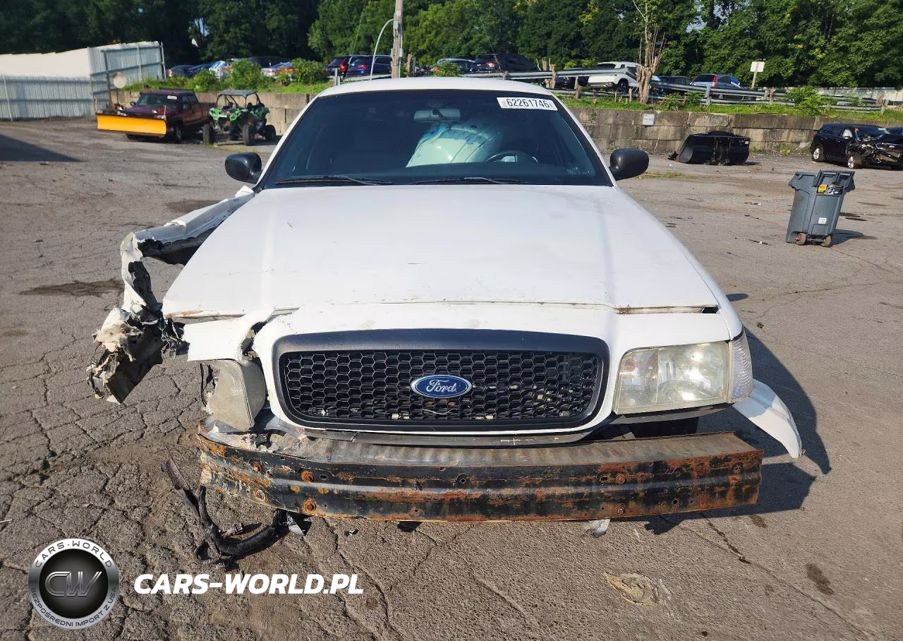 2008 Ford Crown Victoria Police Interceptor VIN:2FAHP71V18X115601 - 5