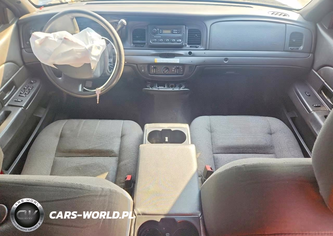 2008 Ford Crown Victoria Police Interceptor VIN:2FAHP71V18X115601 - 8