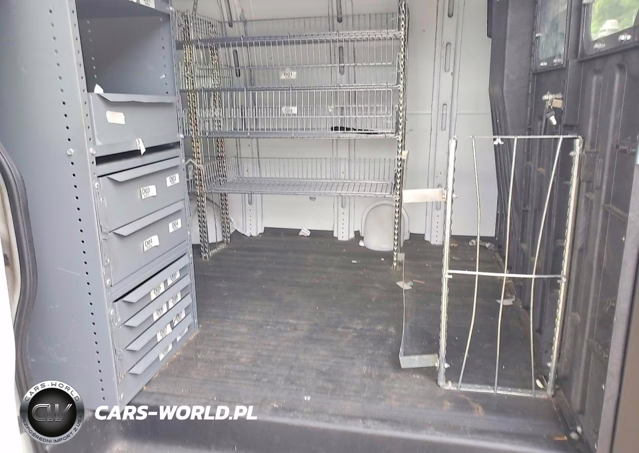 2013 Chevrolet Express G1500 VIN:1GCSGAFX3D1177110 - 10