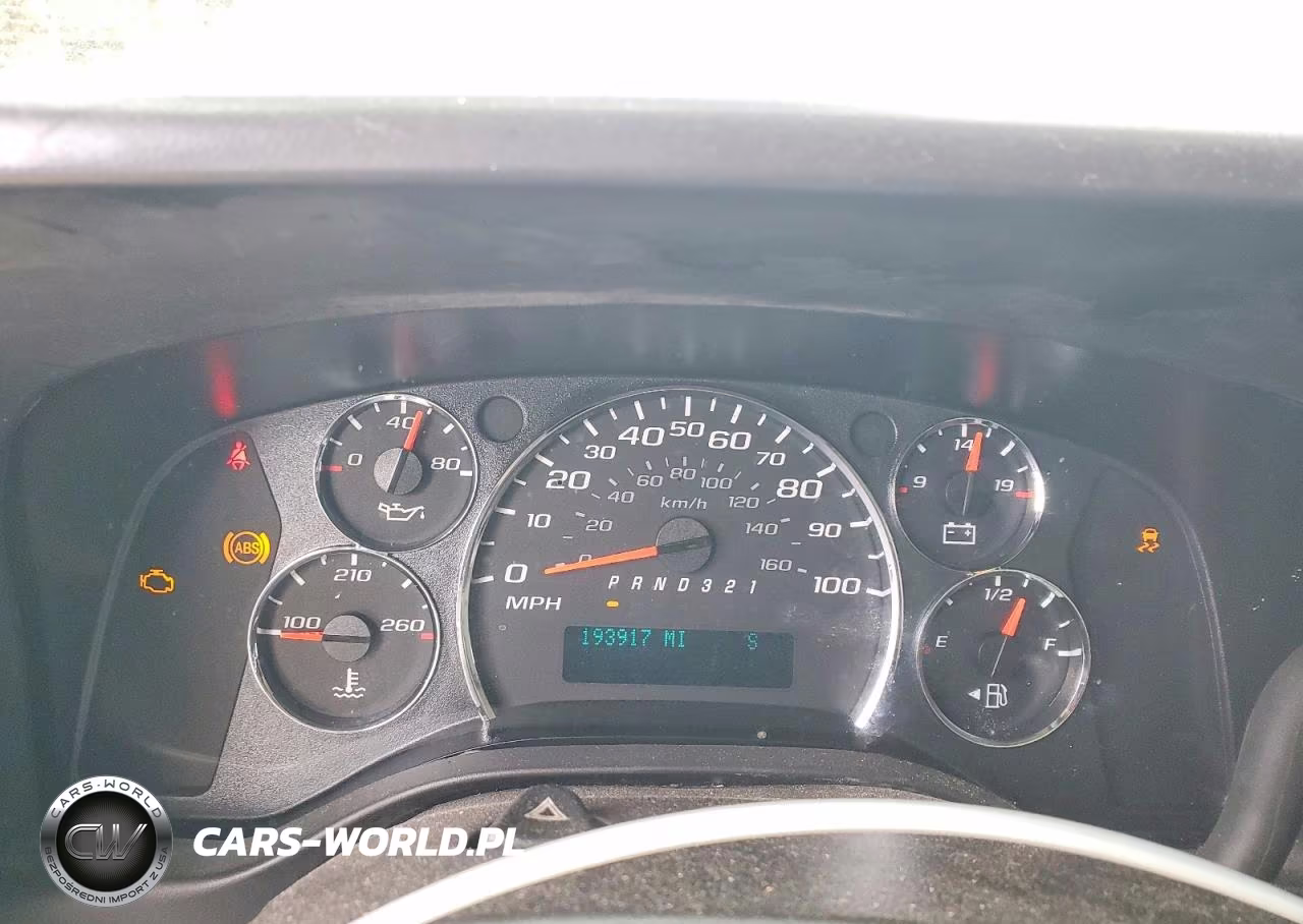 2013 Chevrolet Express G1500 VIN:1GCSGAFX3D1177110 - 9