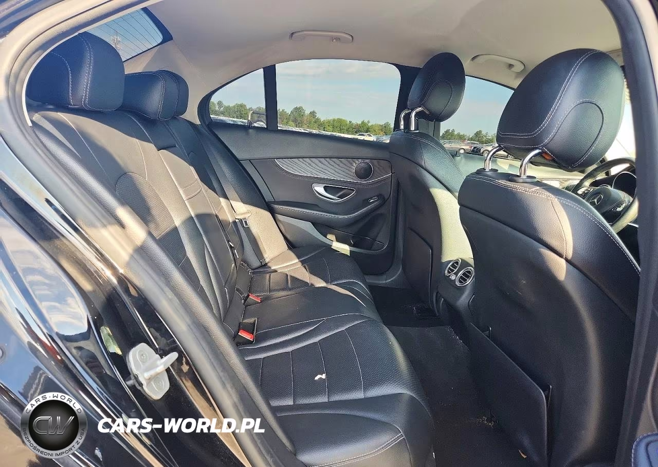 2015 Mercedes-Benz C 300 VIN:55SWF4JB0FU054195 - 10