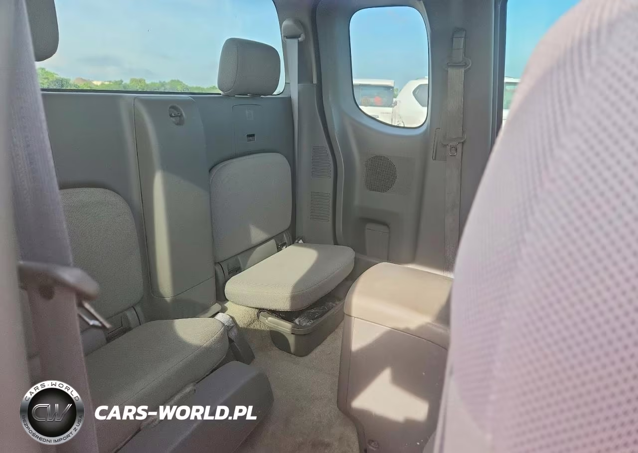 2015 Nissan Frontier S VIN:1N6BD0CTXFN760397 - 10
