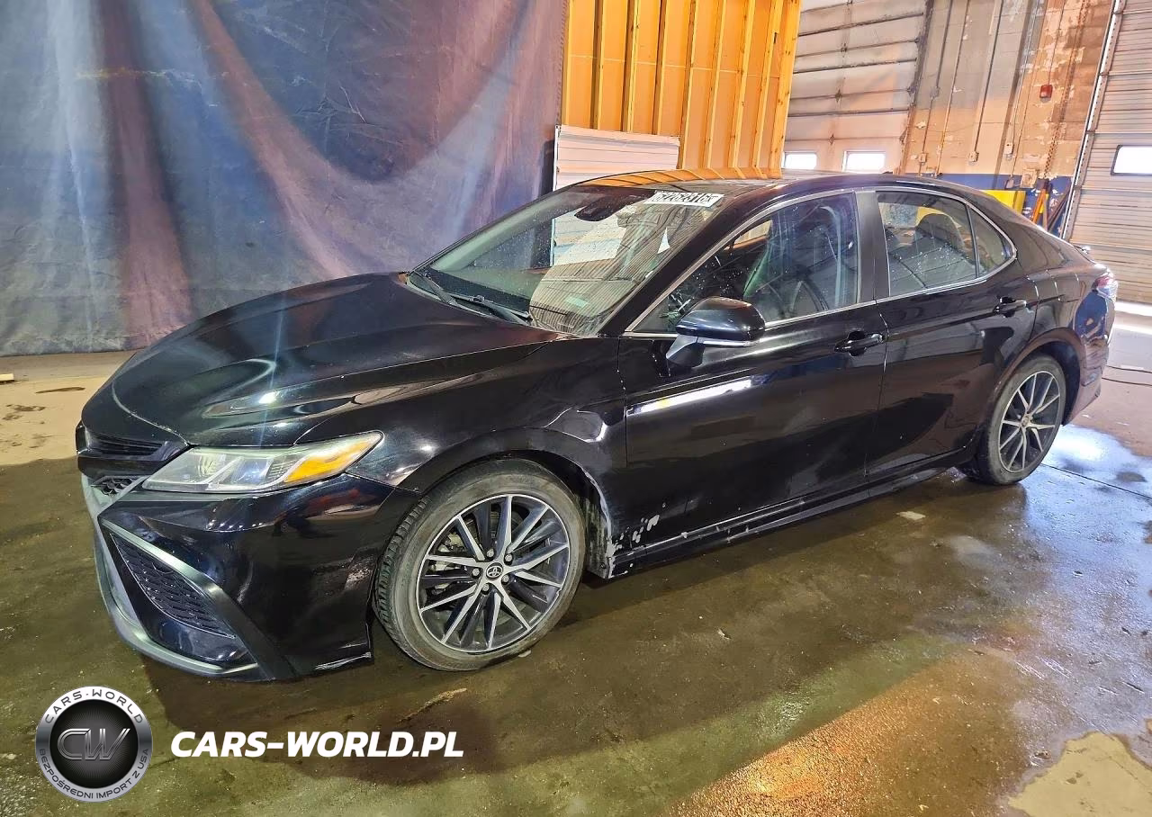 2022 Toyota Camry Se – zdjęcie 1 z 12