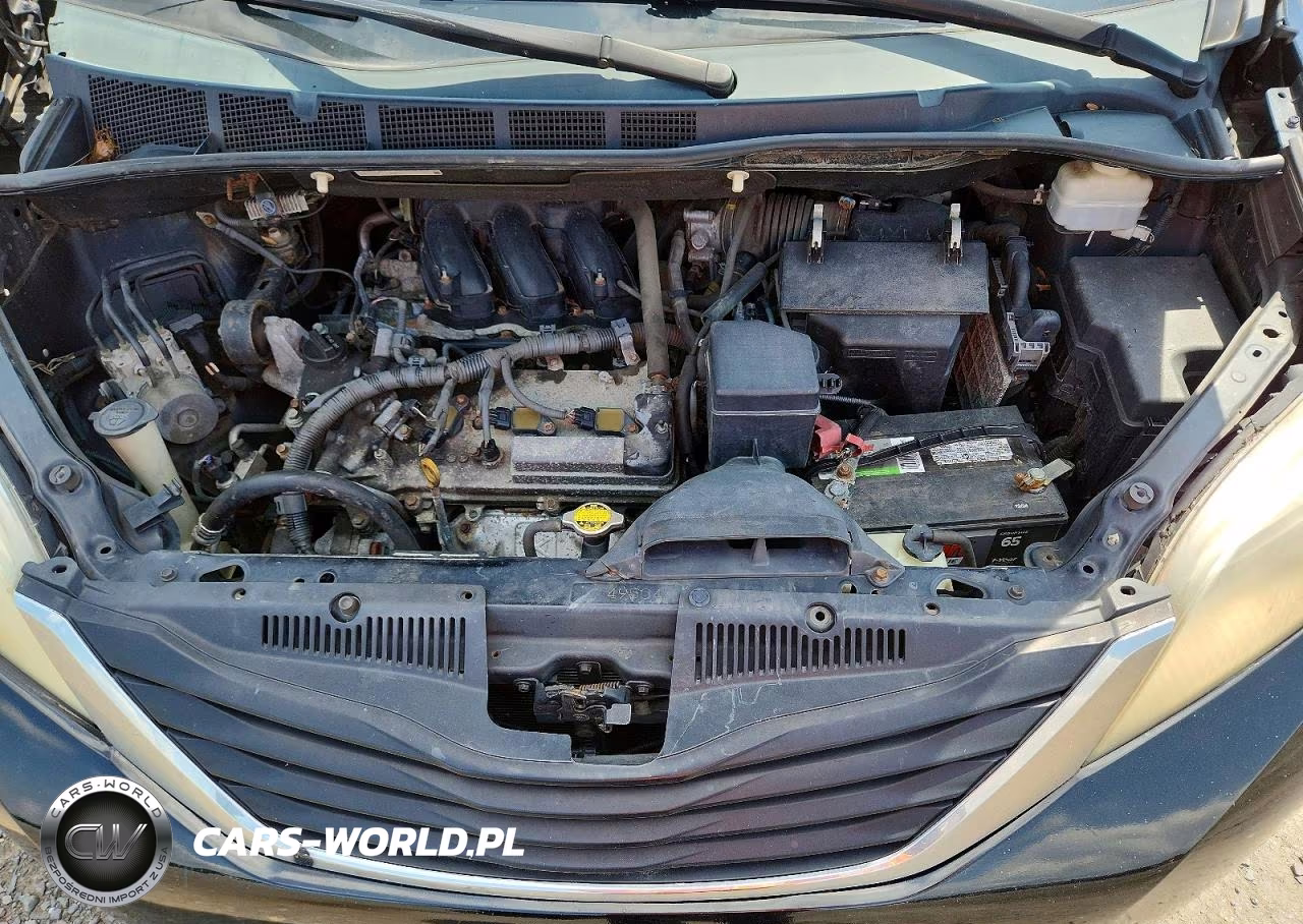 2012 Toyota Sienna Le VIN:5TDKK3DC1CS198615 - 11