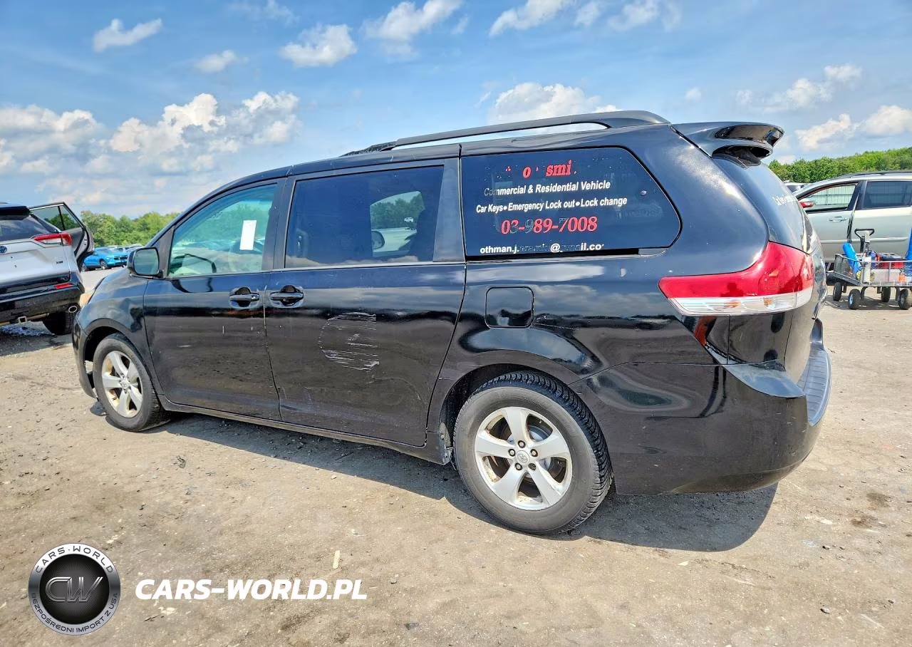 2012 Toyota Sienna Le VIN:5TDKK3DC1CS198615 - 2