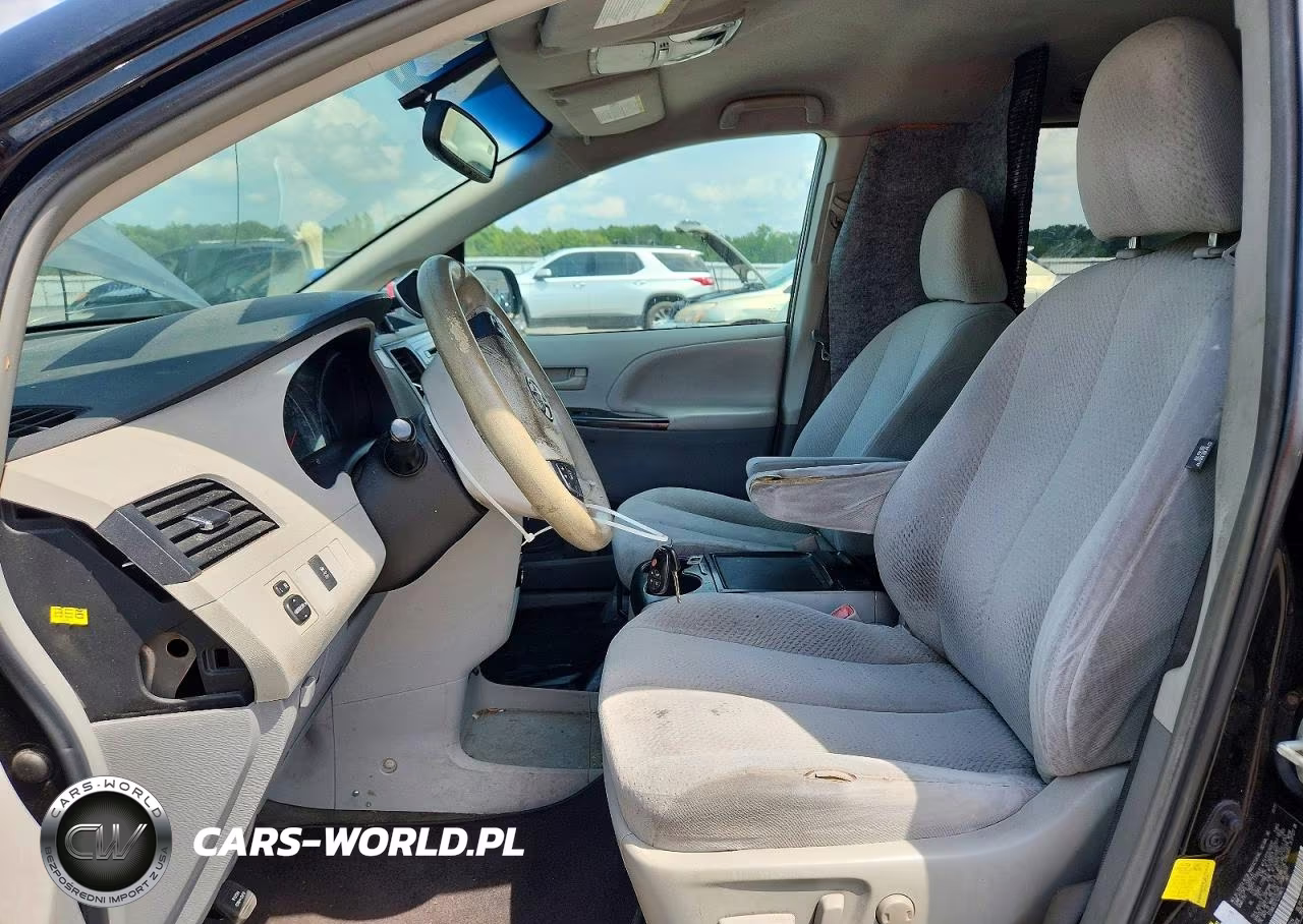 2012 Toyota Sienna Le VIN:5TDKK3DC1CS198615 - 7