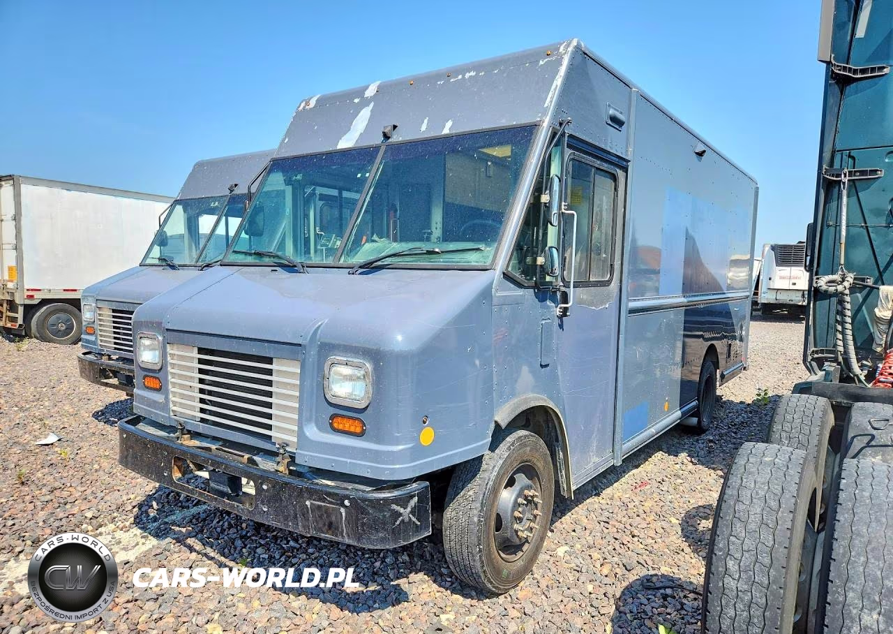 2020 Ford F59 Delivery Truck