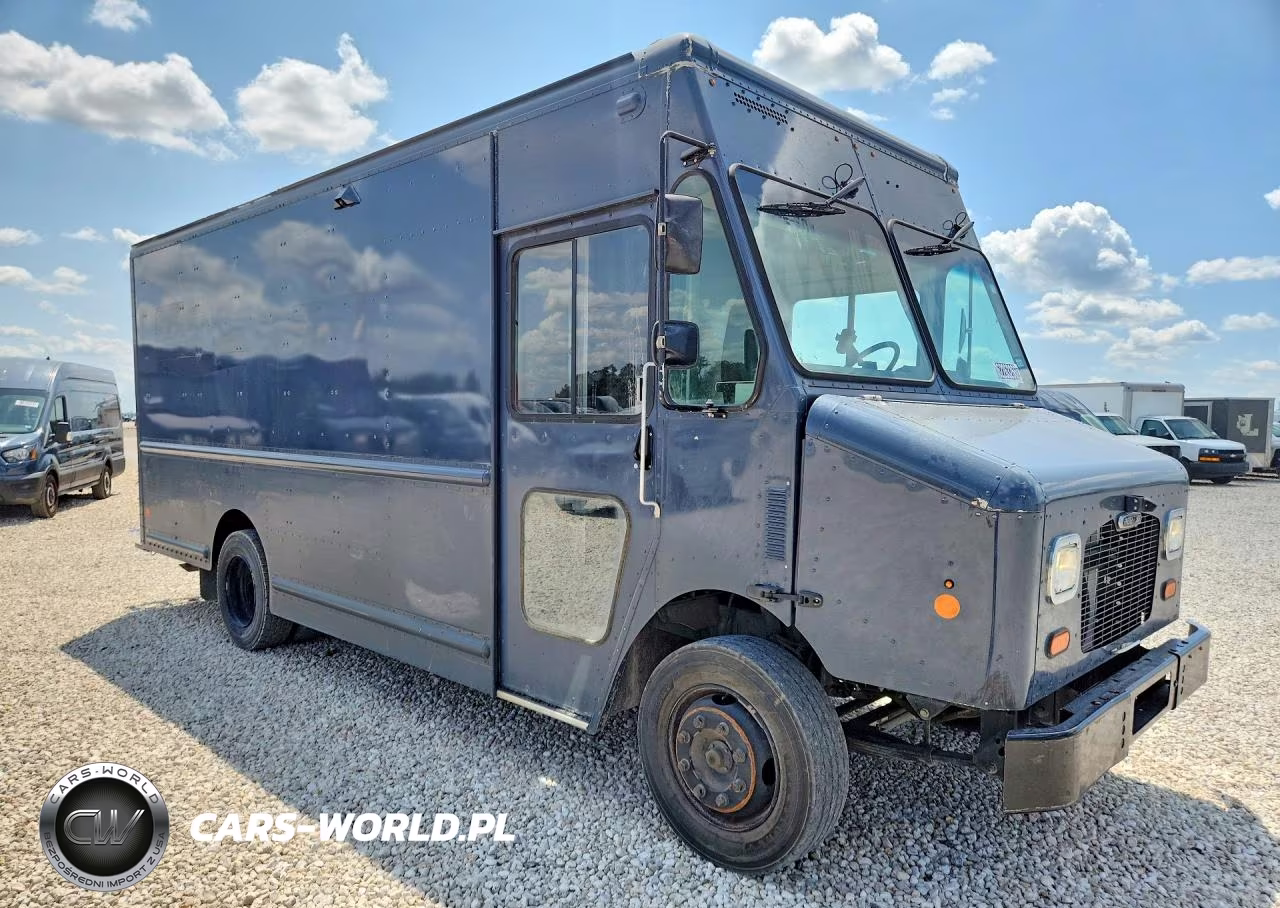 2020 Freightliner Chassis M Line Walk-In Van VIN:4UZAC2EA4LCMH7842 - 4