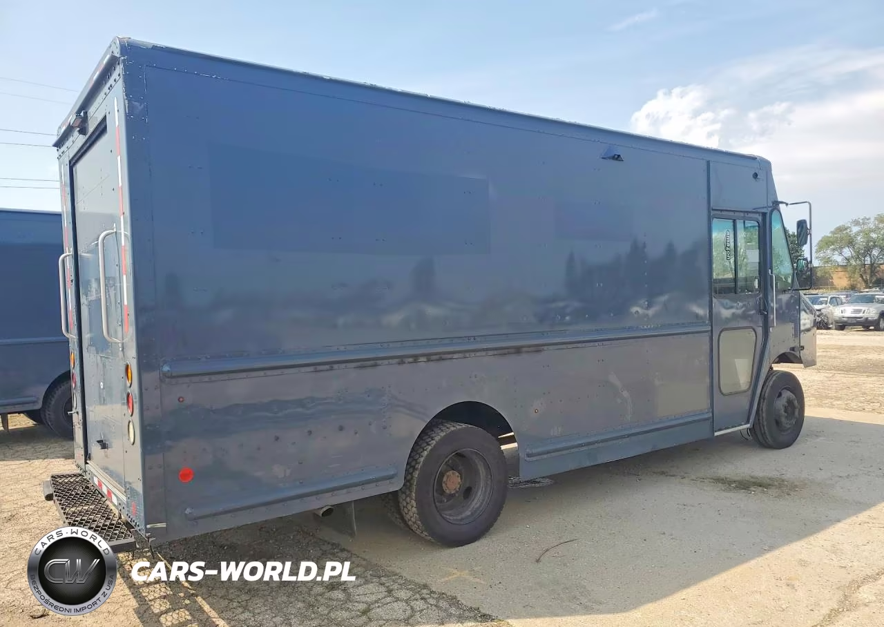 2020 Freightliner Chassis M Line Walk-In Van VIN:4UZAC2EA2LCMH7886 - 3