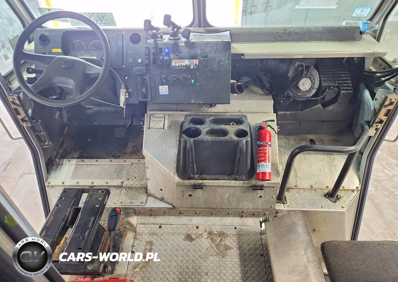 2020 Freightliner Chassis M Line Walk-In Van VIN:4UZAC2EA2LCMH7886 - 8