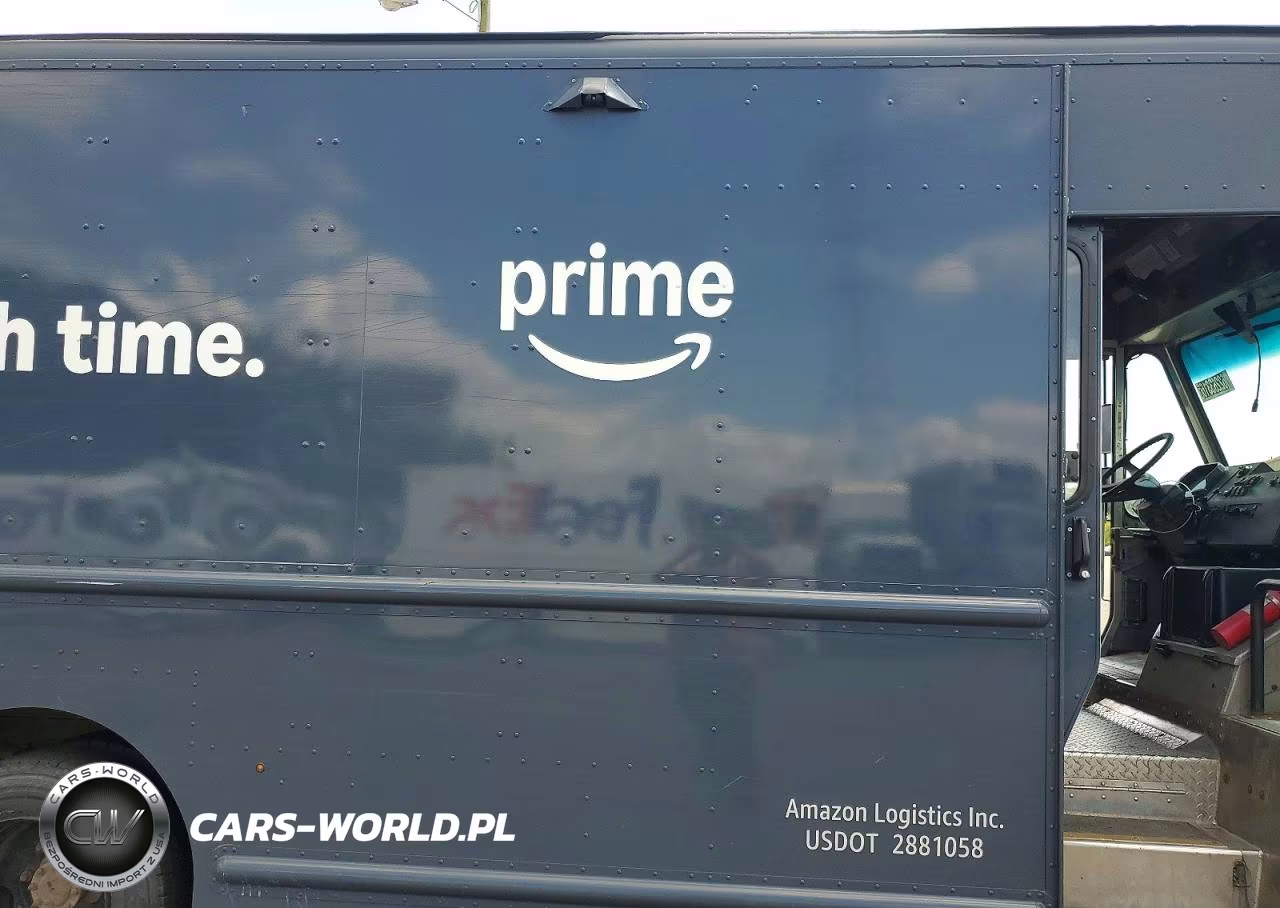 2020 Freightliner Chassis M Line Walk-In Van VIN:4UZAC2EA5LCMK0098 - 11