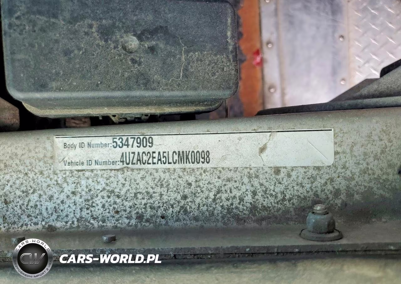 2020 Freightliner Chassis M Line Walk-In Van VIN:4UZAC2EA5LCMK0098 - 13
