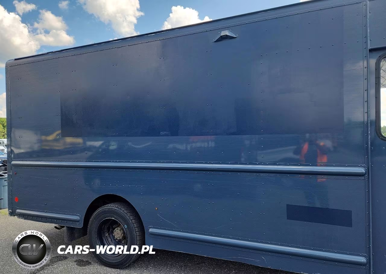 2020 Freightliner Chassis M Line Walk-In Van VIN:4UZAC2EA7LCMK0099 - 11
