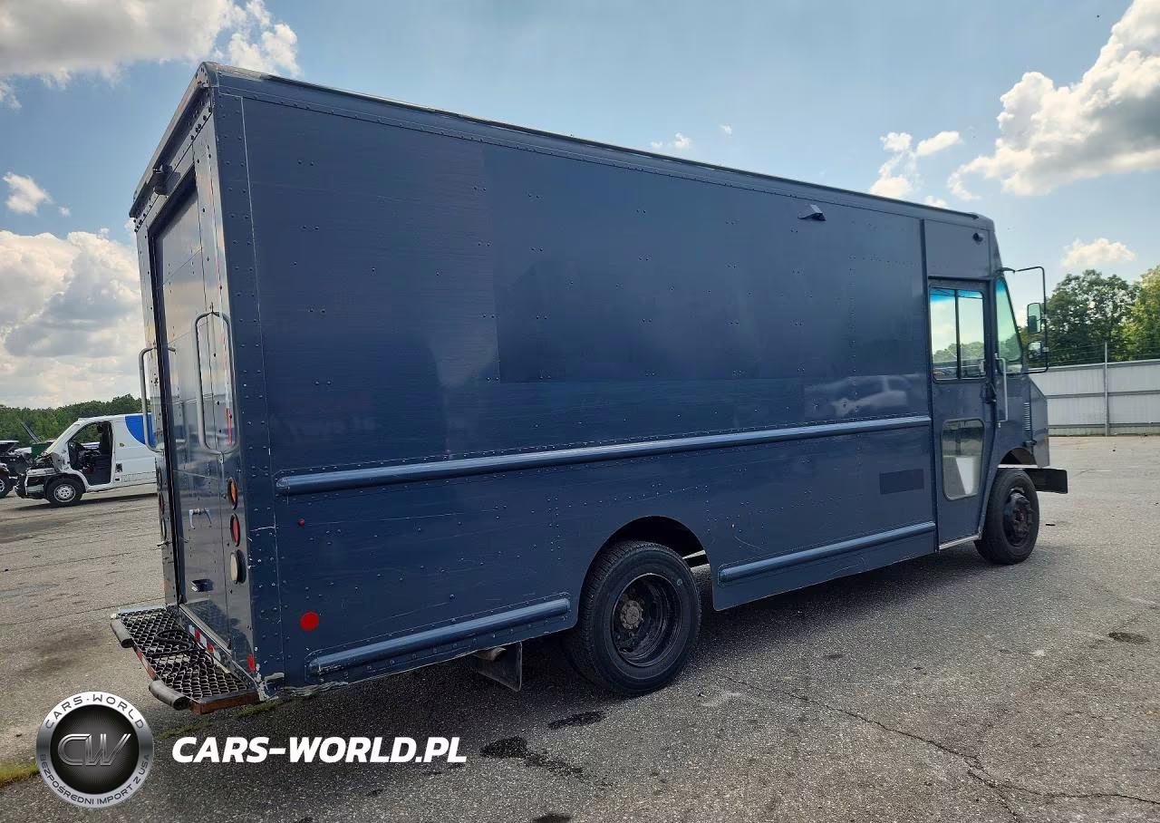 2020 Freightliner Chassis M Line Walk-In Van VIN:4UZAC2EA7LCMK0099 - 3
