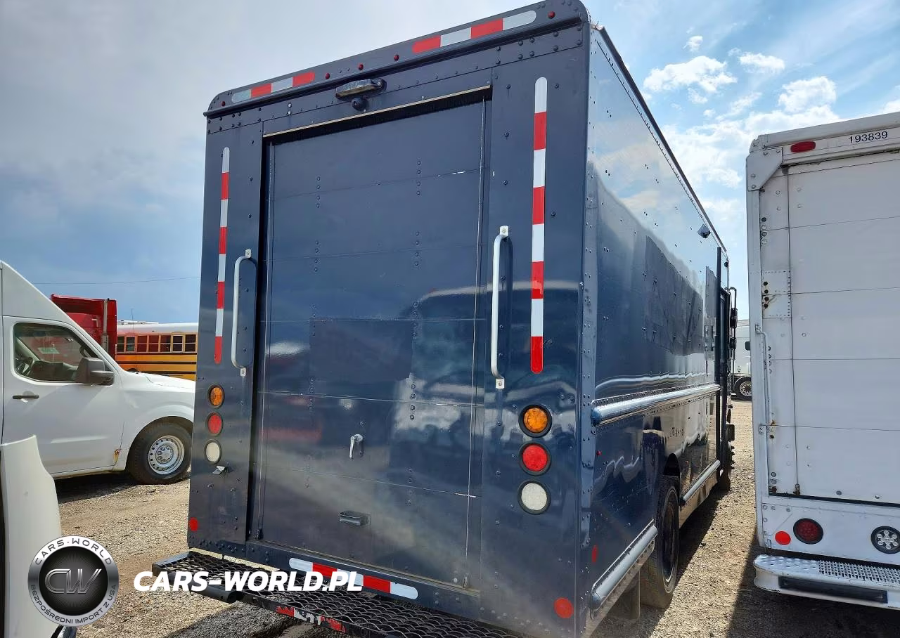 2020 Freightliner Mt45G Chassis Delivery Truck VIN:4UZAC2EA7LCMK2984 - 3