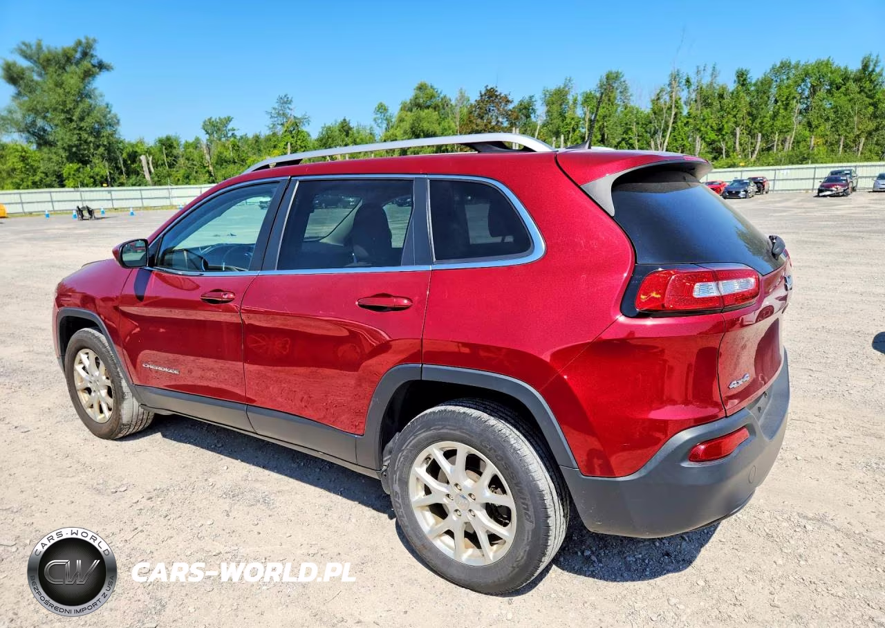 2016 Jeep Cherokee Latitude VIN:1C4PJMCB0GW375815 - 2