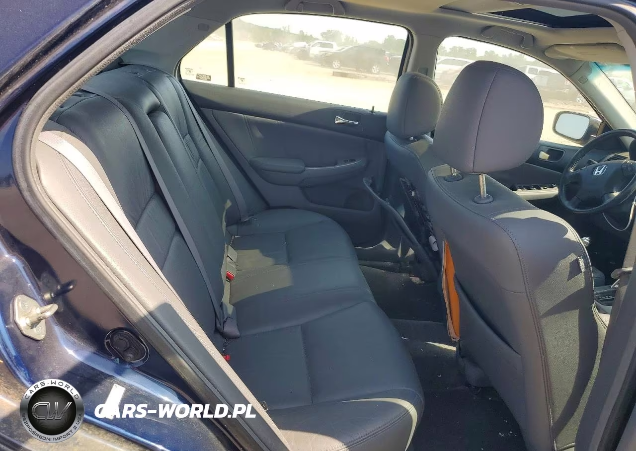 2003 Honda Accord Dx VIN:1HGCM66593A085072 - 10