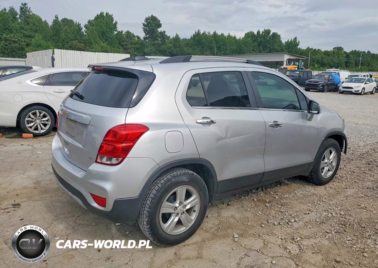 2018 Chevrolet Trax 1Lt VIN:KL7CJLSB6JB508082 - 3