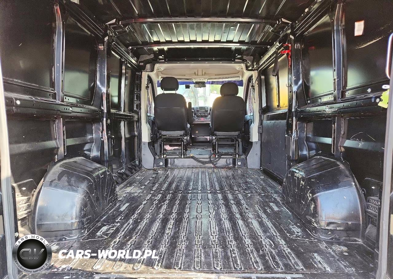2014 Dodge 1500 Delivery Van VIN:3C6TRVAG4EE124306 - 10