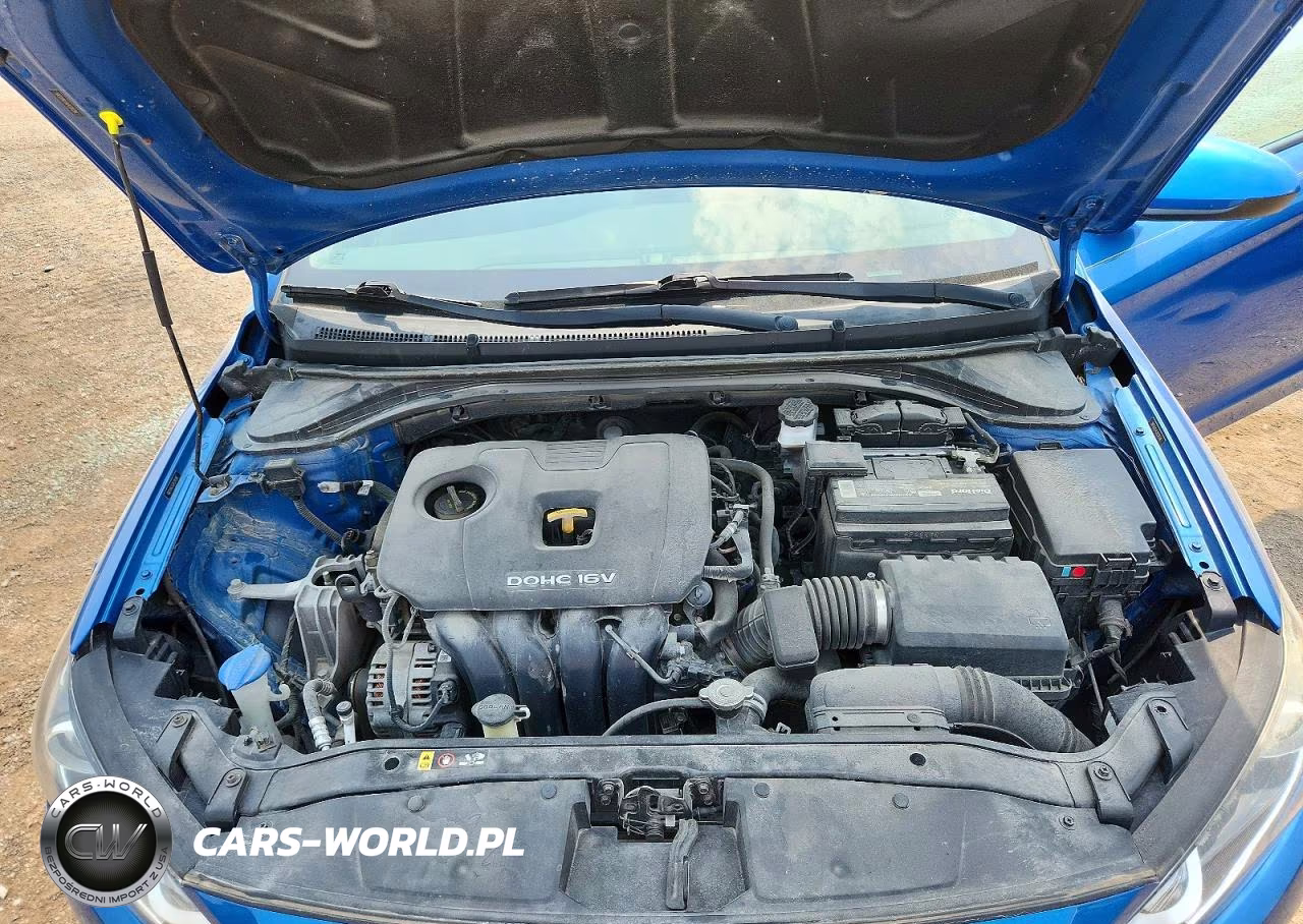 2018 Hyundai Elantra Sel VIN:5NPD84LF6JH226596 - 11