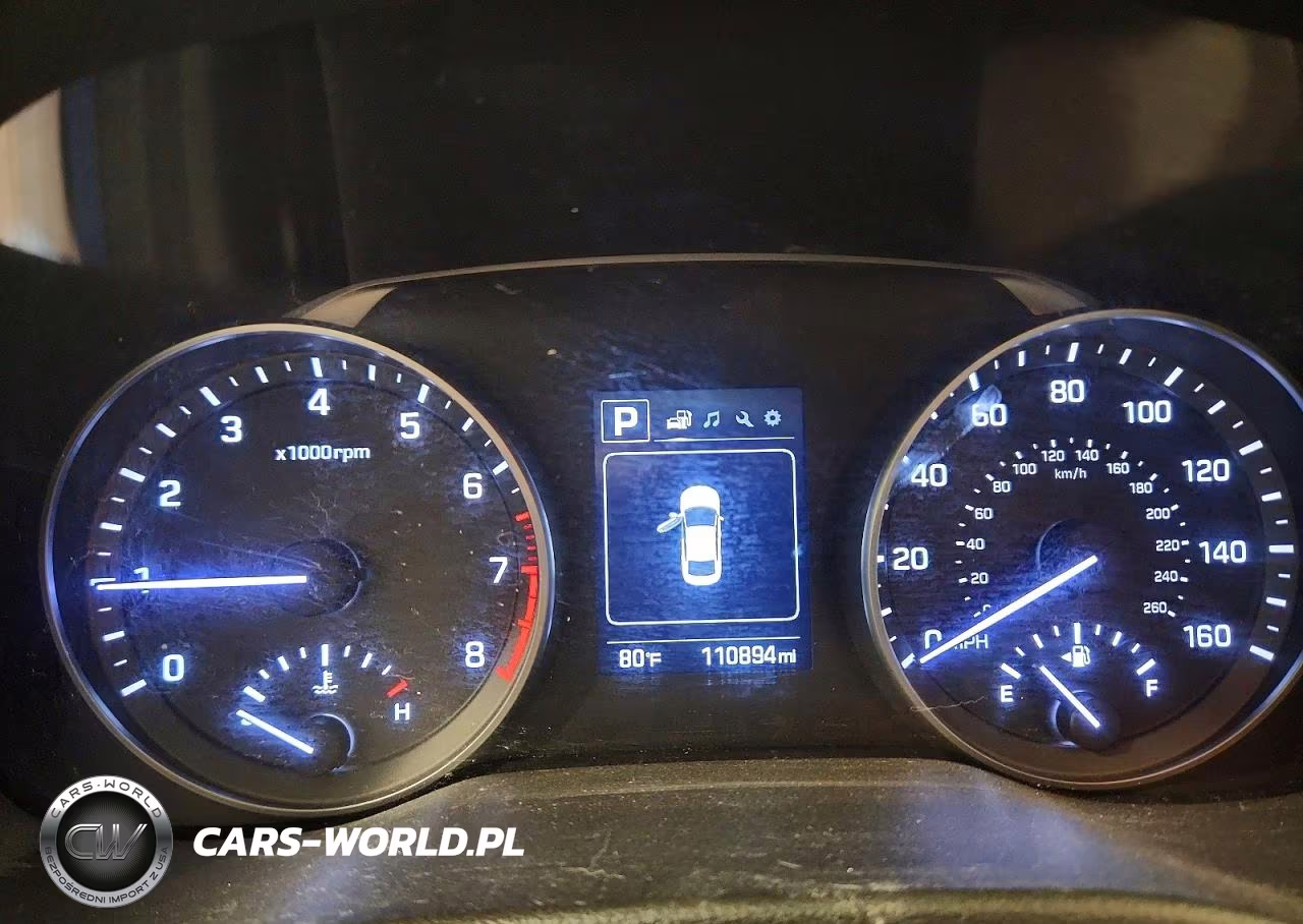 2018 Hyundai Elantra Sel VIN:5NPD84LF6JH226596 - 9