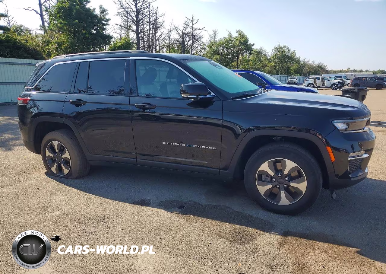 2024 Jeep Grand Cherokee Limited 4Xe VIN:1C4RJYB60RC110837 - 4