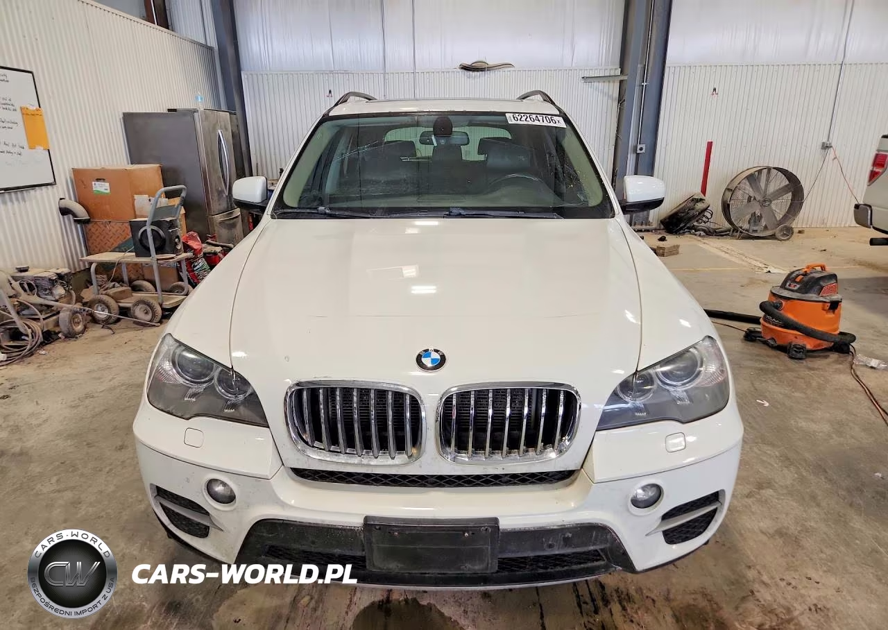 2013 BMW X5 xDrive35I VIN:5UXZV4C52D0G51905 - 5