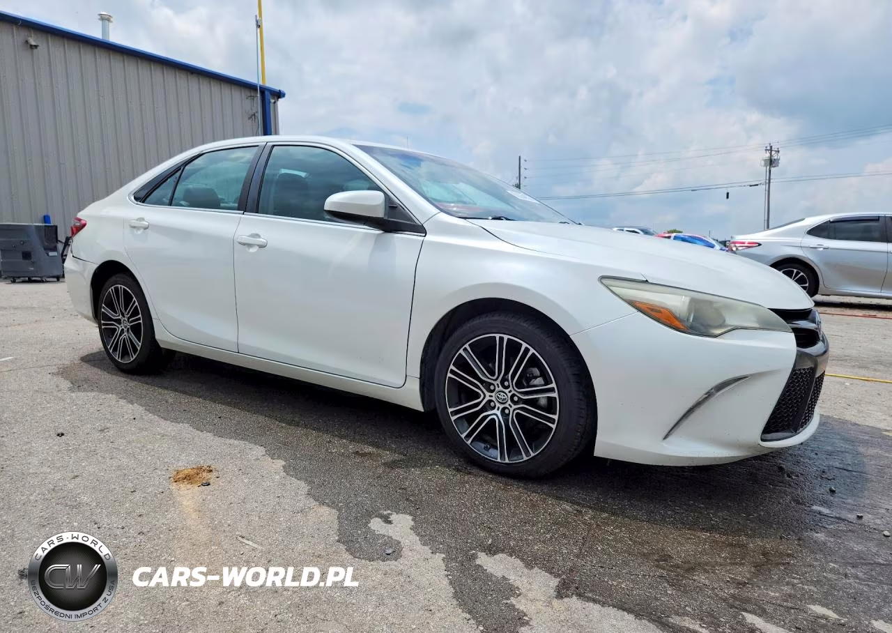 2016 Toyota Camry Special Edition VIN:4T1BF1FK0GU168578 - 4