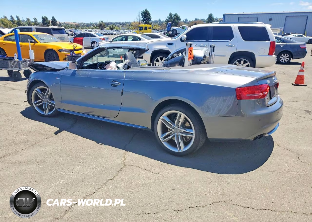 2012 Audi S5 Prestige VIN:WAUVGAFH0CN008513 - 2