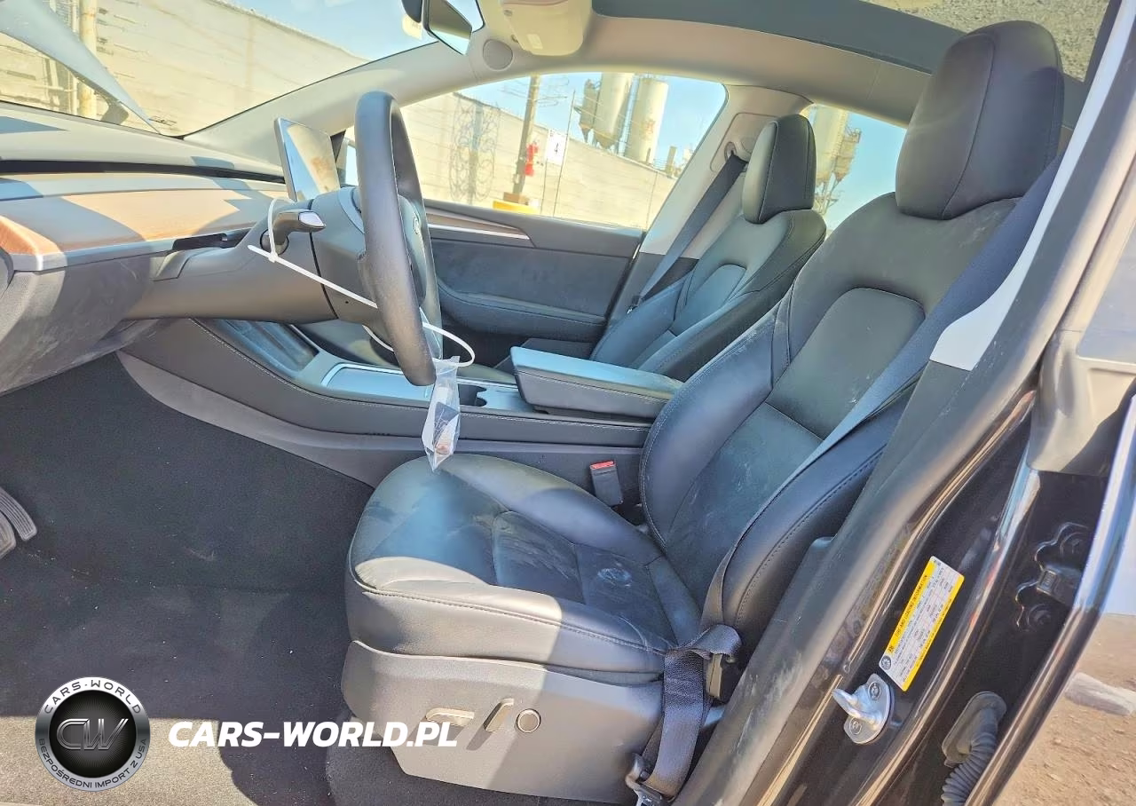 2024 Tesla Model Y VIN:7SAYGDEE3RF081569 - 7