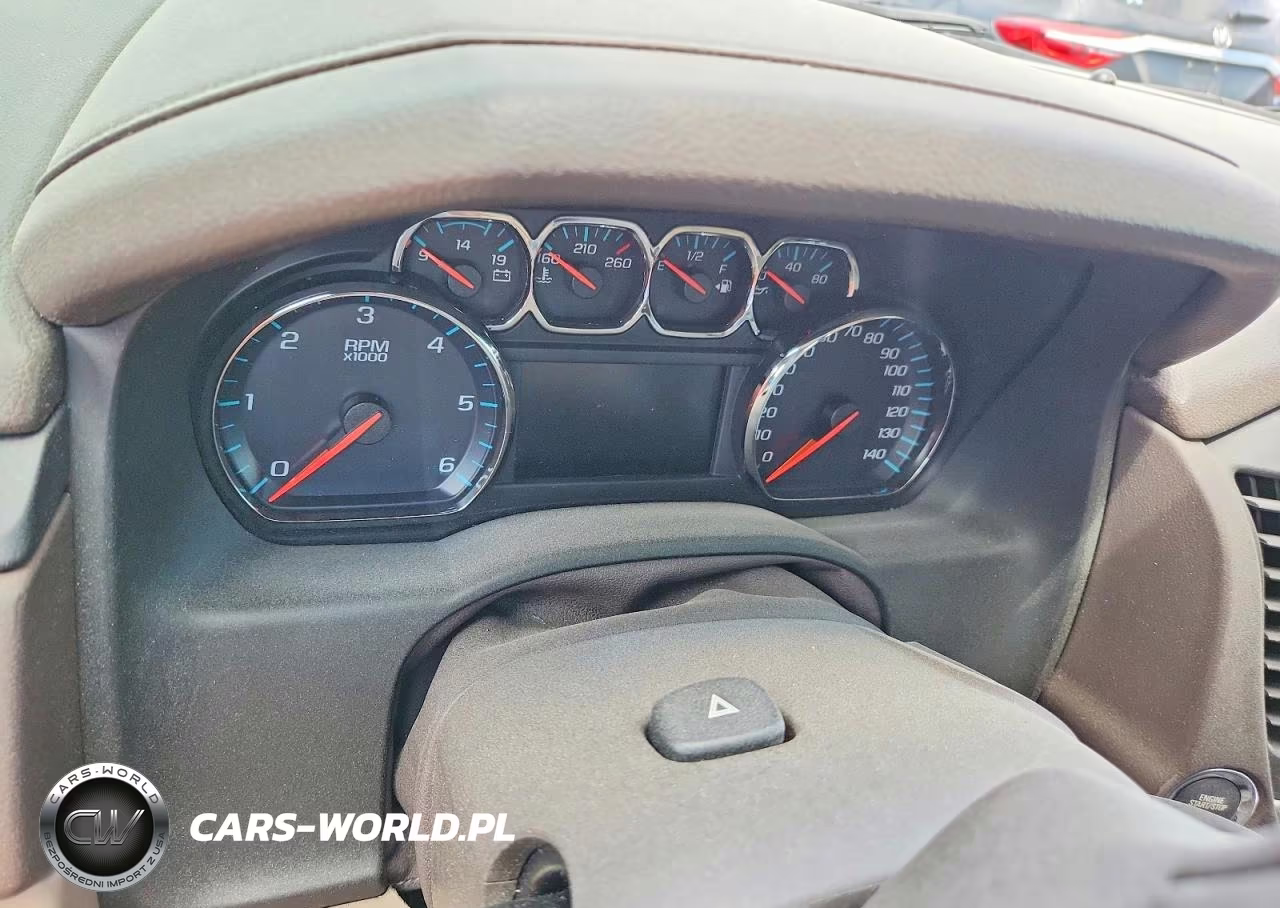 2018 Chevrolet Tahoe K1500 Lt VIN:1GNSKBKC0JR191560 - 9