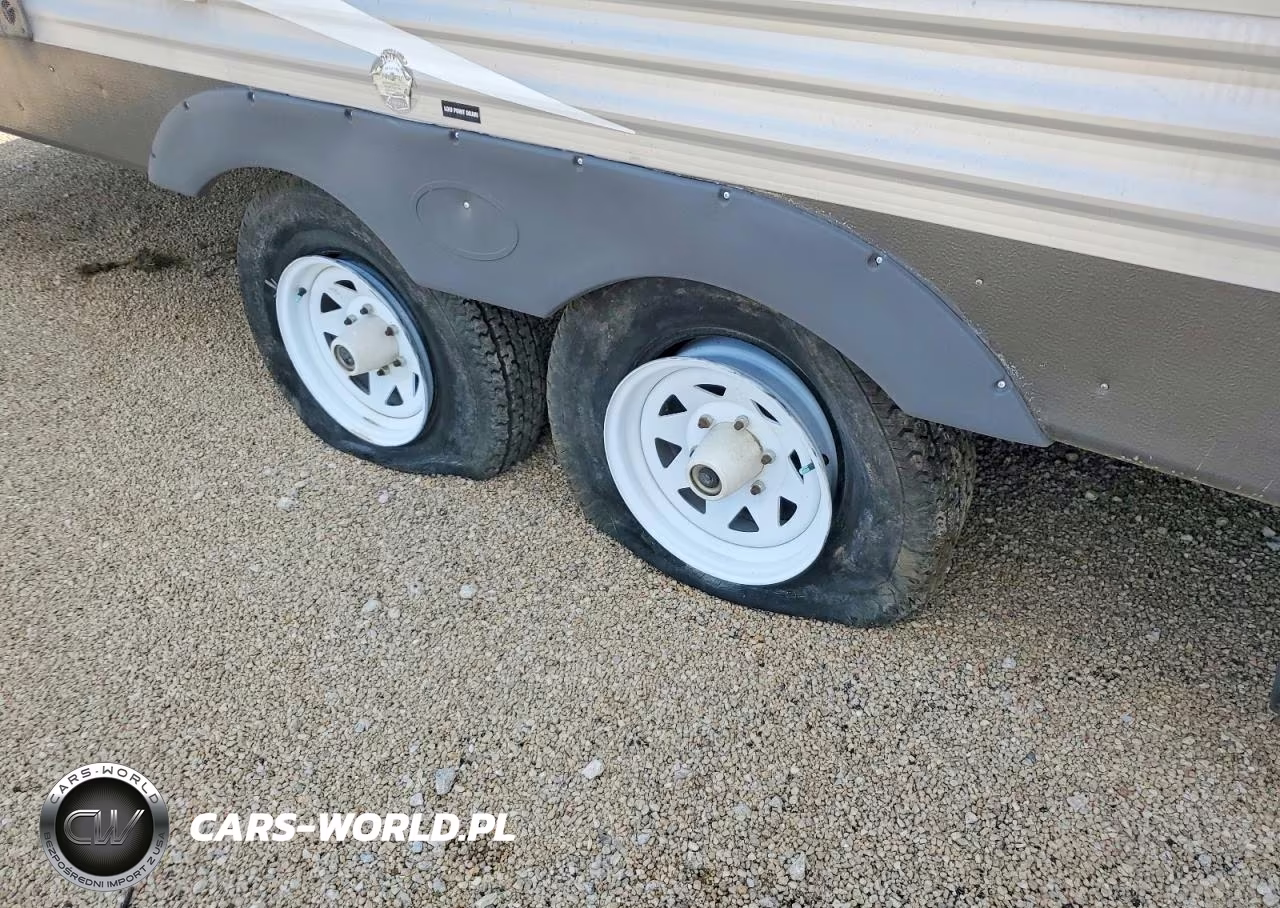 2012 Forest River Puma Camper VIN:4X4TPUF27CP037173 - 9