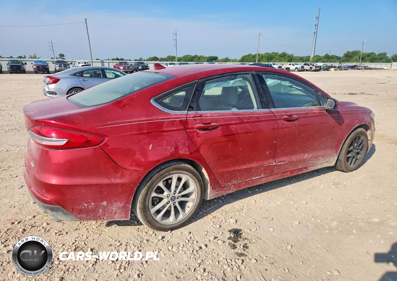 2020 Ford Fusion Se VIN:3FA6P0HD7LR249211 - 3