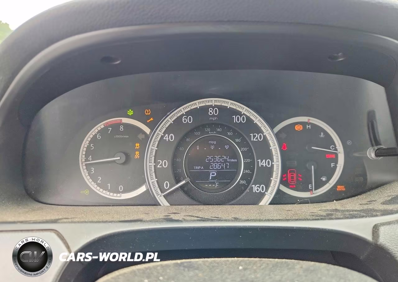 2015 Honda Accord Lx VIN:1HGCR2F37FA041570 - 9