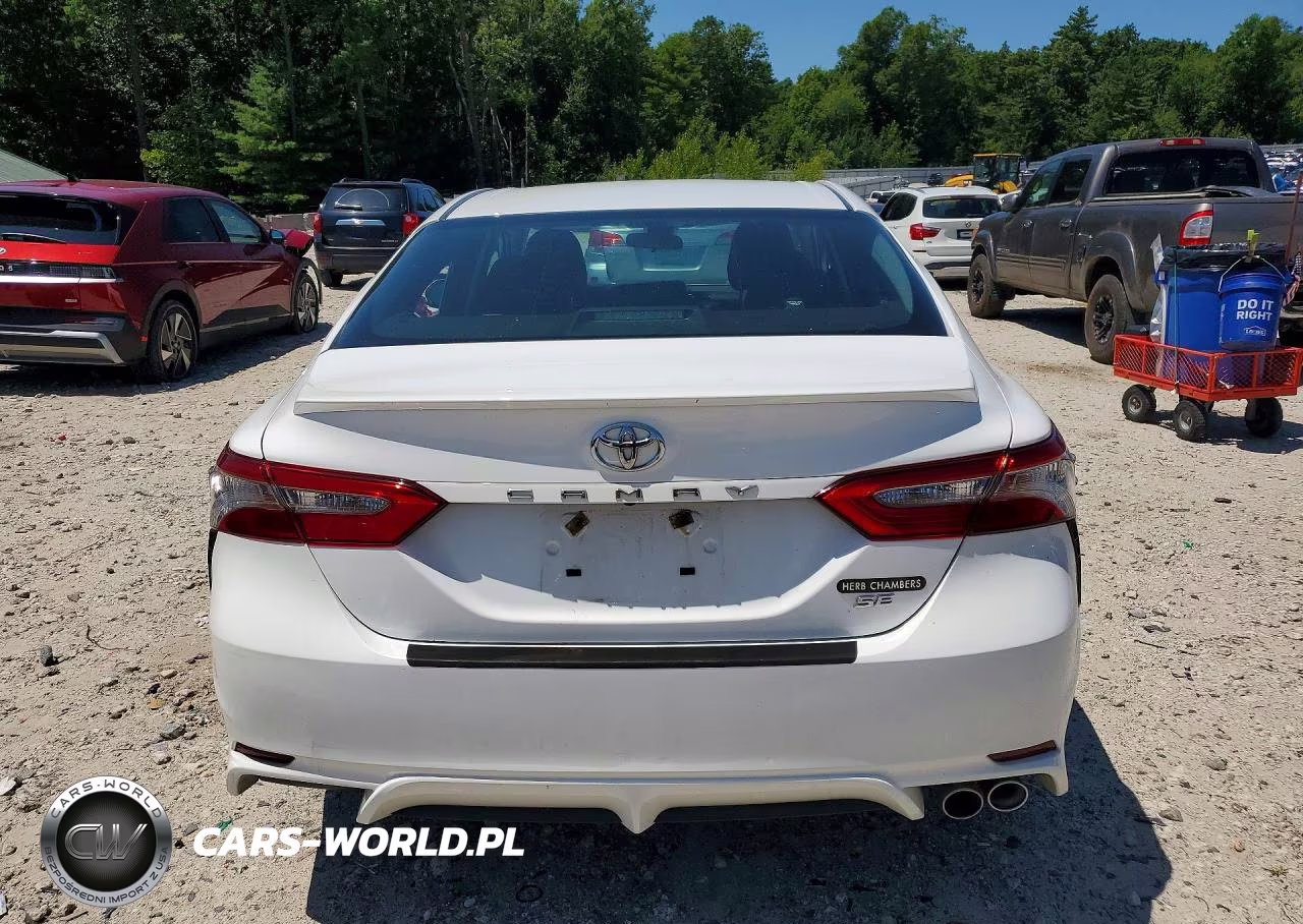 2018 Toyota Camry Se VIN:4T1B11HK0JU148768 - 6