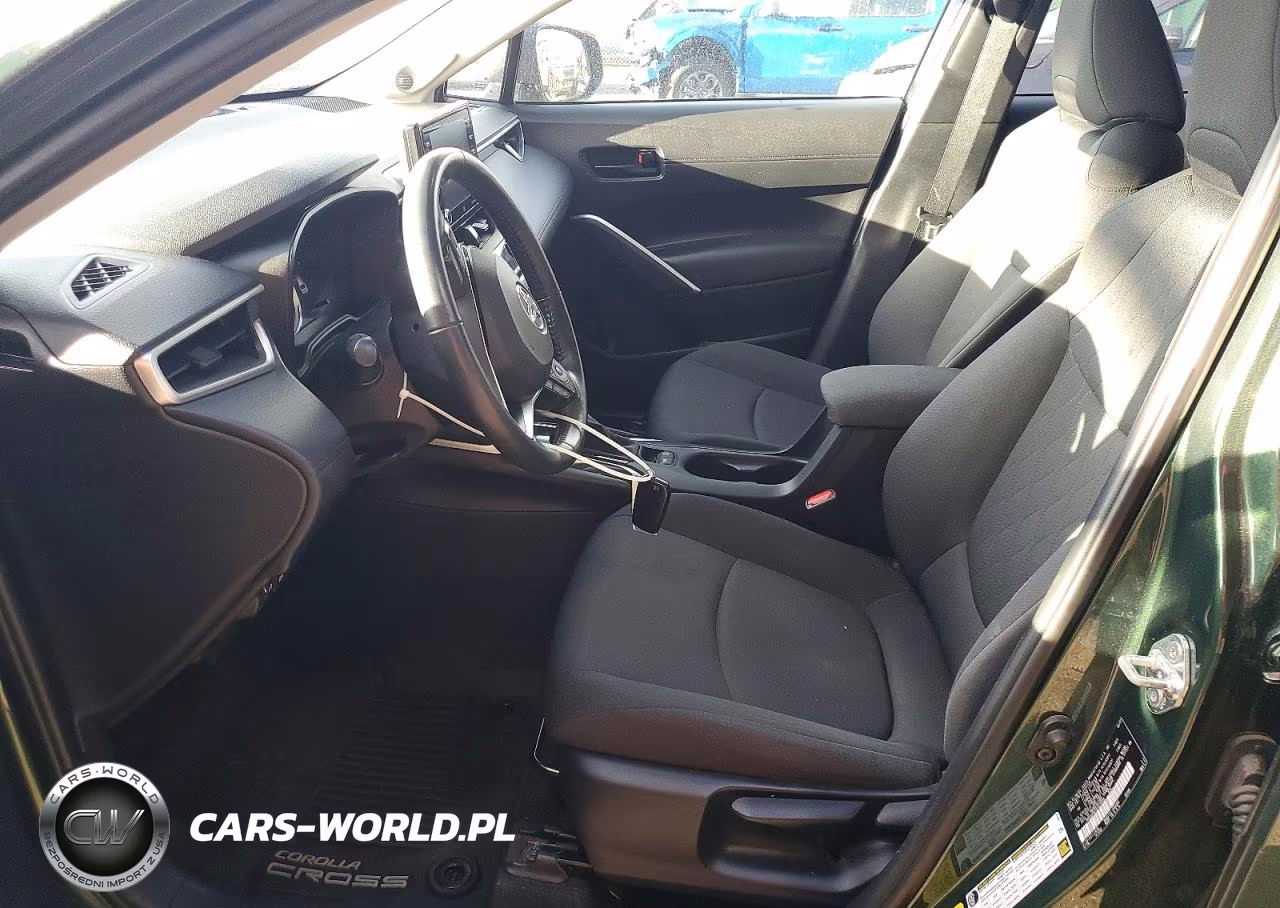 2022 Toyota Corolla Cross Le VIN:7MUBAABG3NV018900 - 7